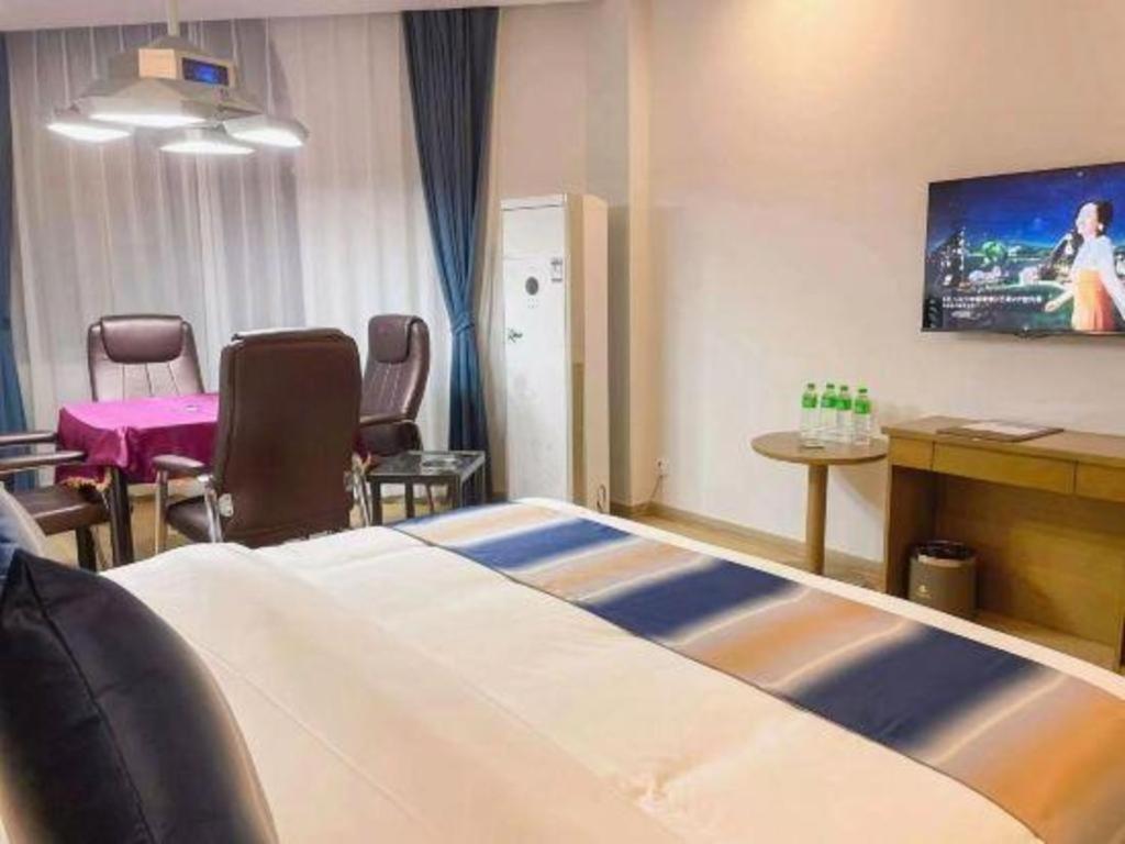Fulante Theme Hotel Жангжиаже Екстериор снимка