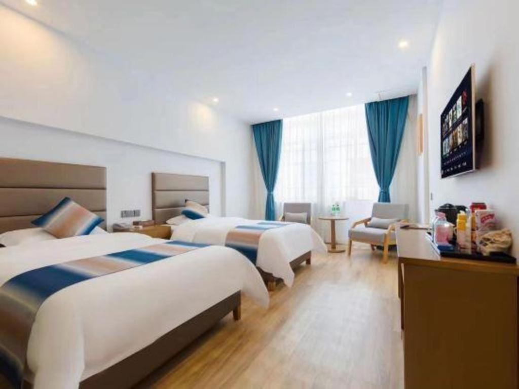 Fulante Theme Hotel Жангжиаже Екстериор снимка