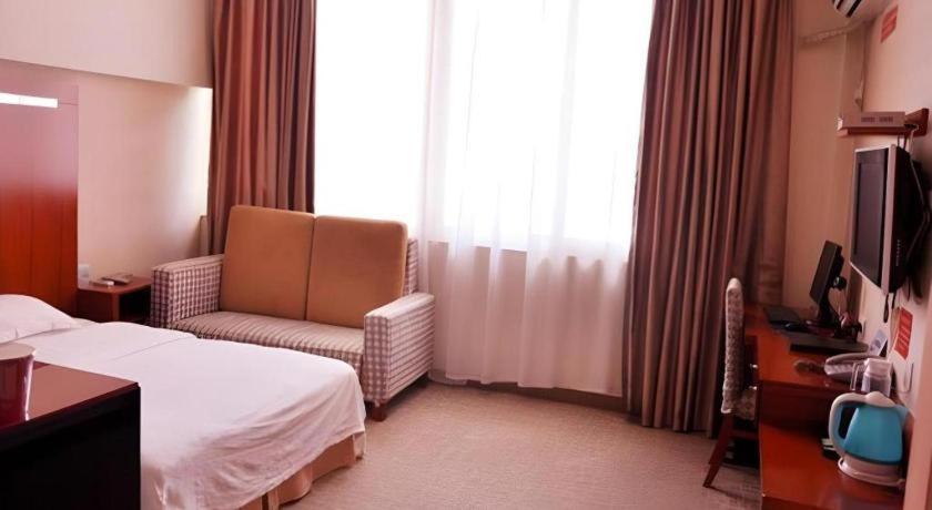 Fulante Theme Hotel Жангжиаже Екстериор снимка